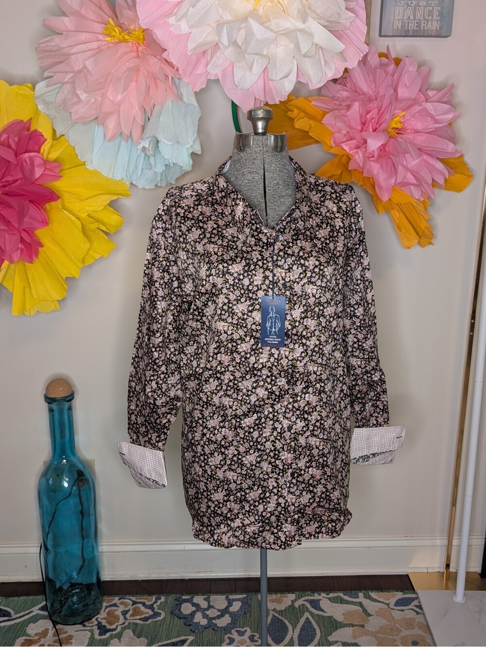 2132 - Chaps Floral Button-Up Shirt Size L Black Pink